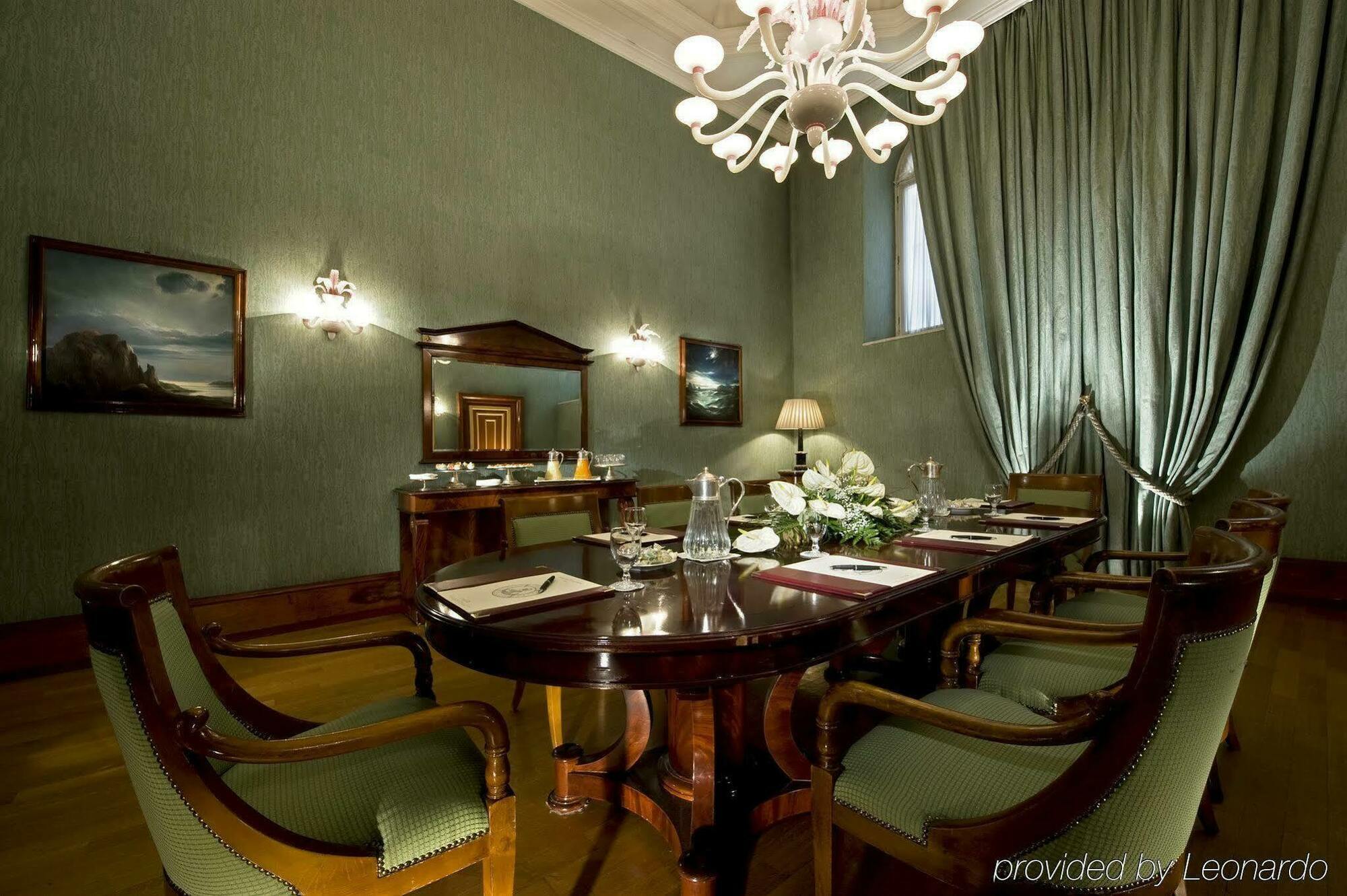 Hotel Orient Express La Minerva 5*